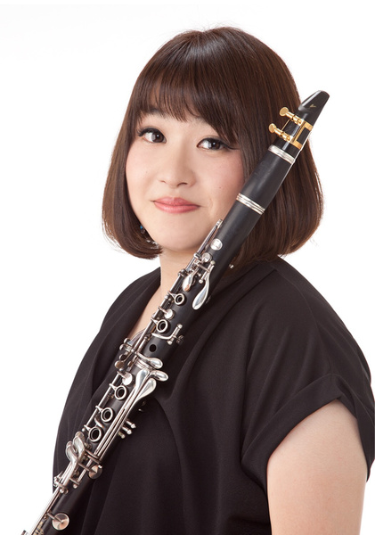第1公演でクラリネットを演奏する川畑麻衣子