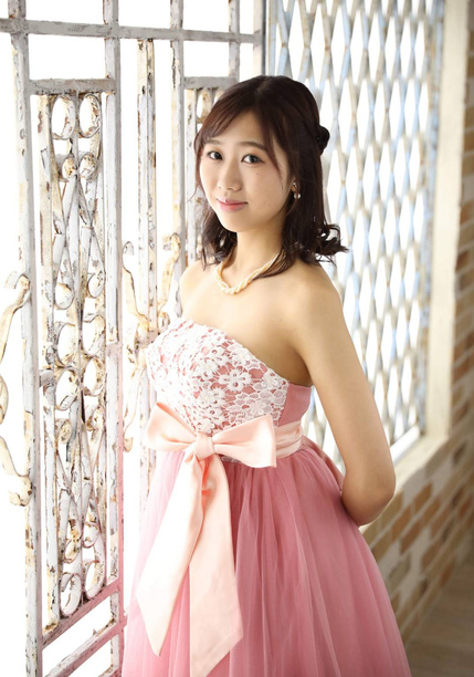声楽・ピアノ公演でソプラノを歌う神谷優香